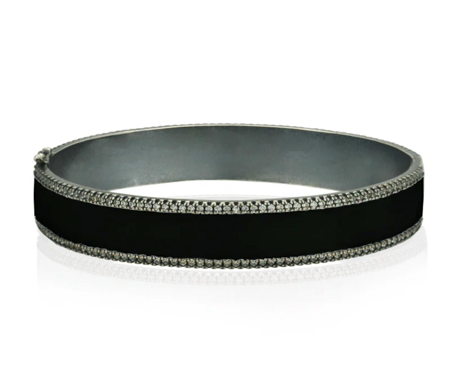 Bzk - Women's Bev Enamel Bangle