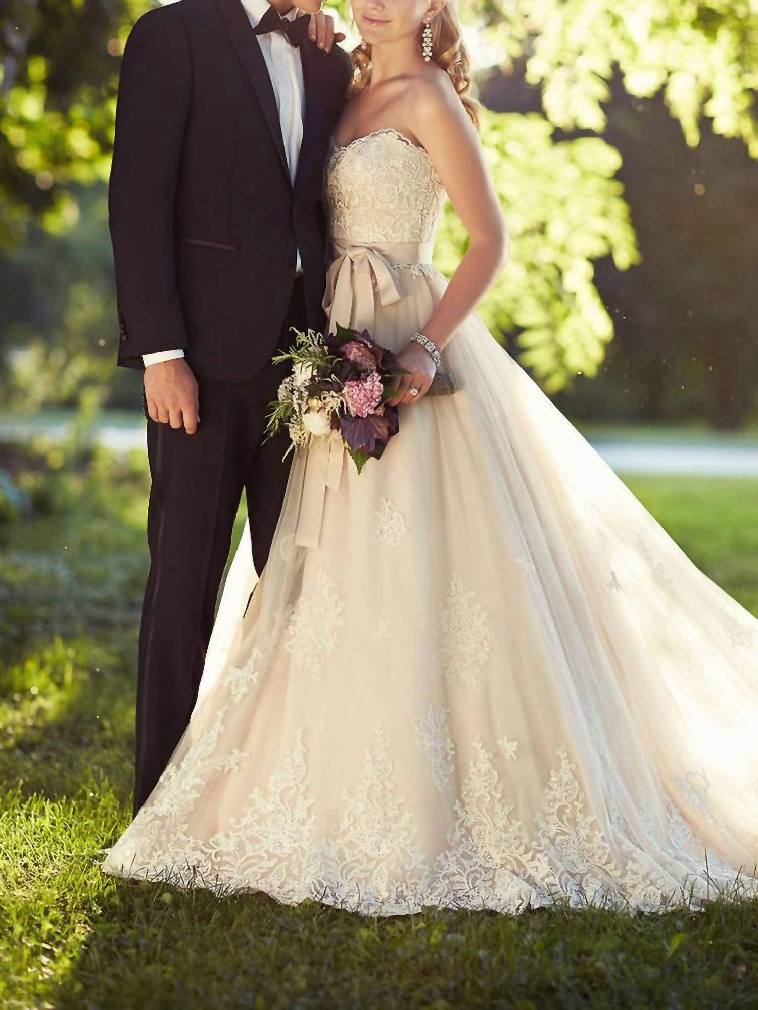 Essence Of Australia - Lace on Tulle Designer Wedding Dress