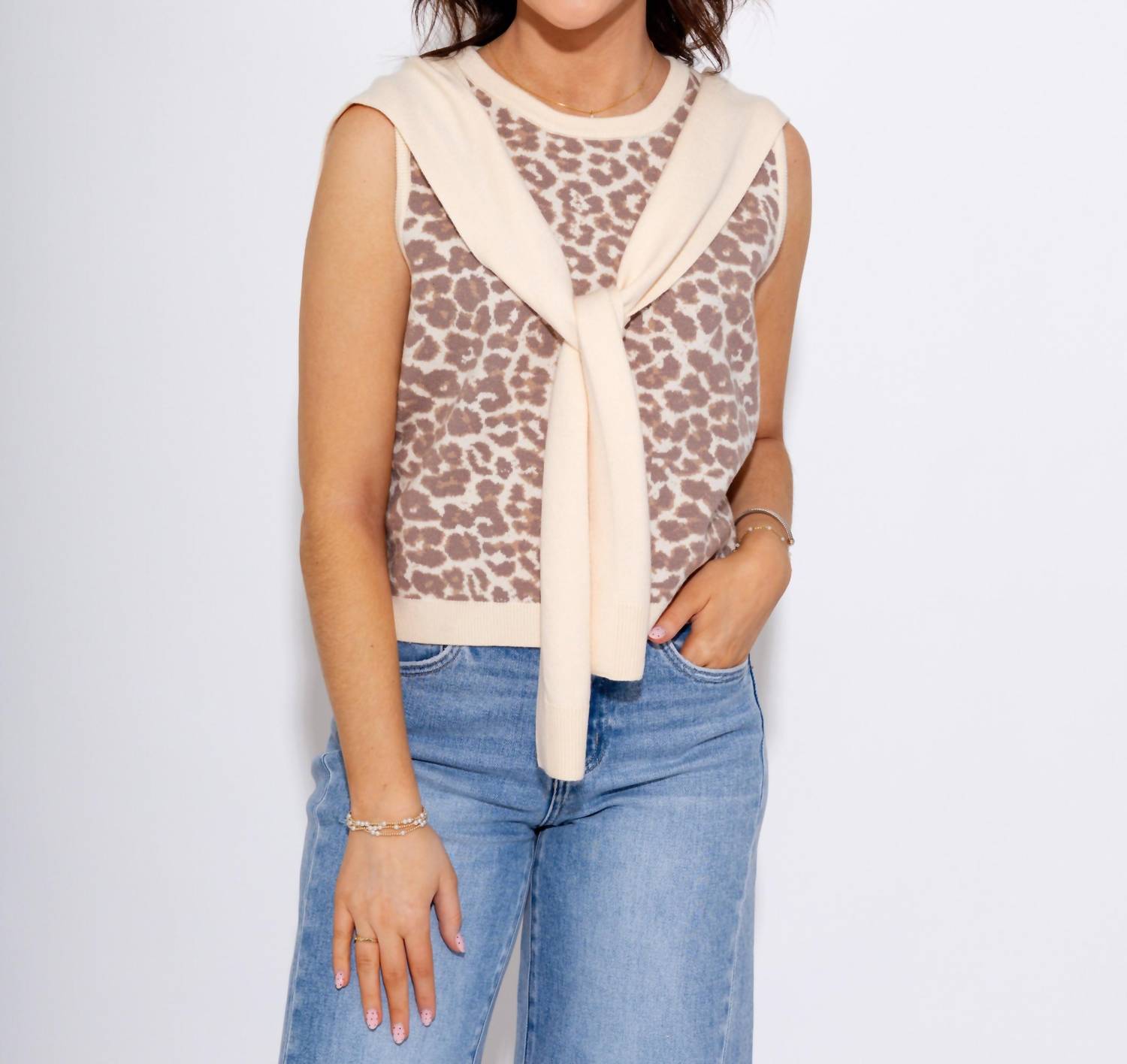 Entro - Chic Leopard Mock Layer Top