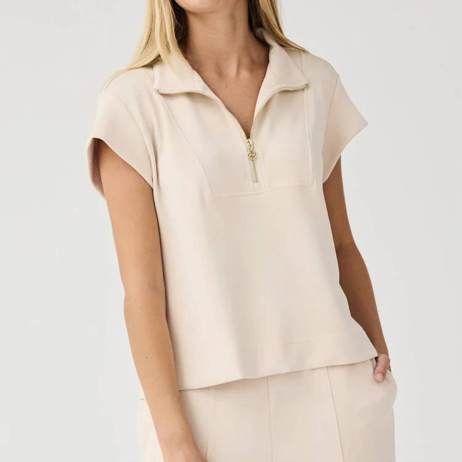 Mary Square - Stephie Quarter Zip Short Sleeve Top