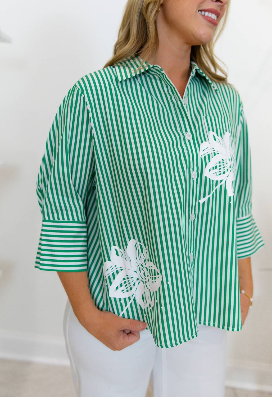 Joh Janice Top With Stripes & Flower Print in emerald - women's shirt - detail view