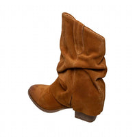 Antelope Women's Lori Slouchy Boots in cognac - women's shoe - detail view
