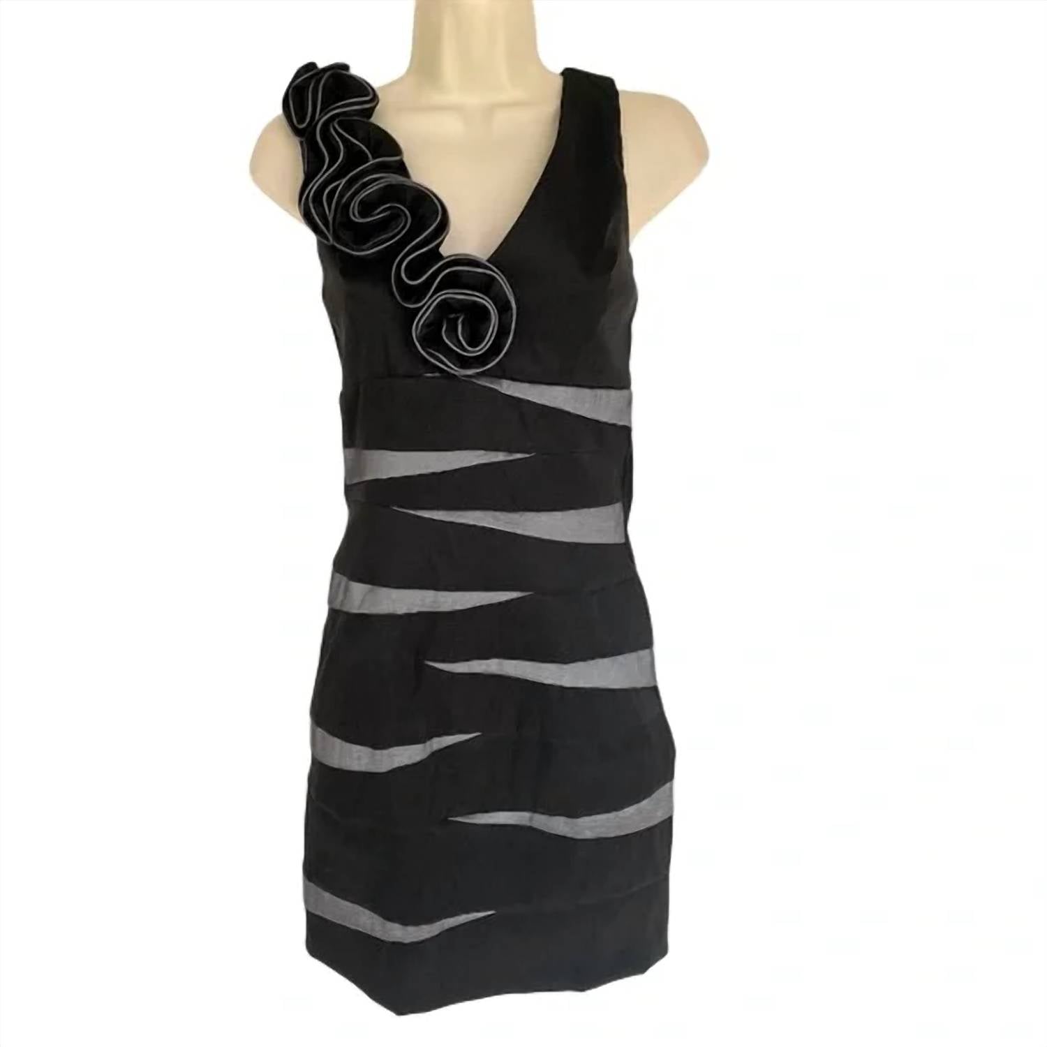Betsy & Adam - Women's 3-d Flower Cocktail Dress