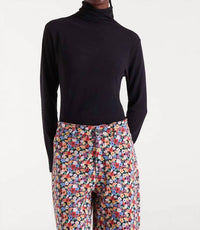 Compania Fantastica - Fitted Turtleneck Top