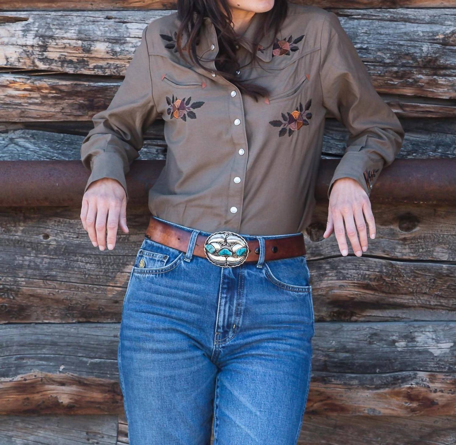 Schaefer Outfitter - Women's Embroidered Snap Shirt