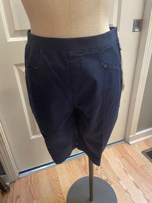 Escape - Women's Pull On Shorts