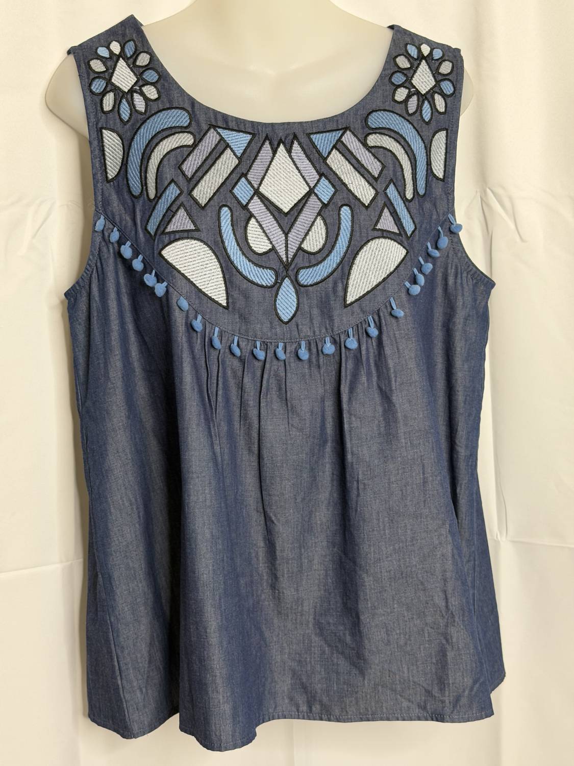 Thml - Women's Embroidered Pom Top