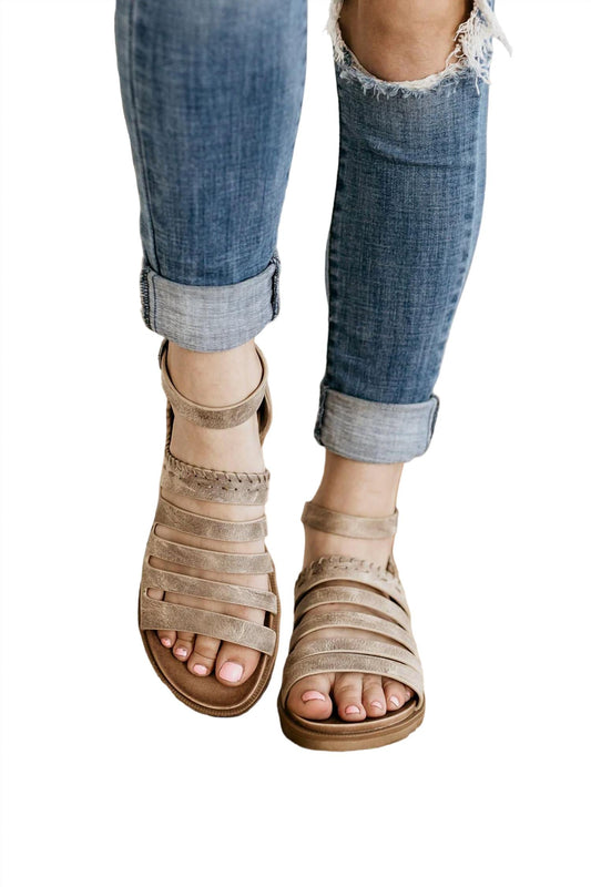 Very G - Women's Commodus Gladiator Sandals