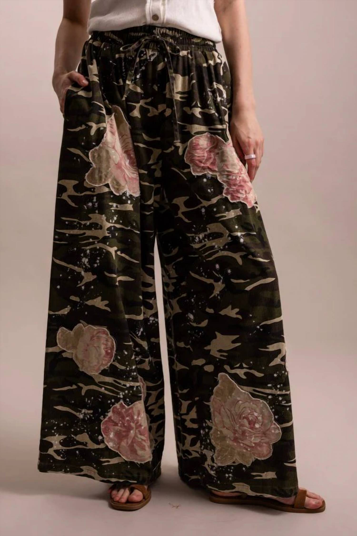 Blue Velvet - Flower Patchwork Elastic Waist Wide Leg Camo Pants