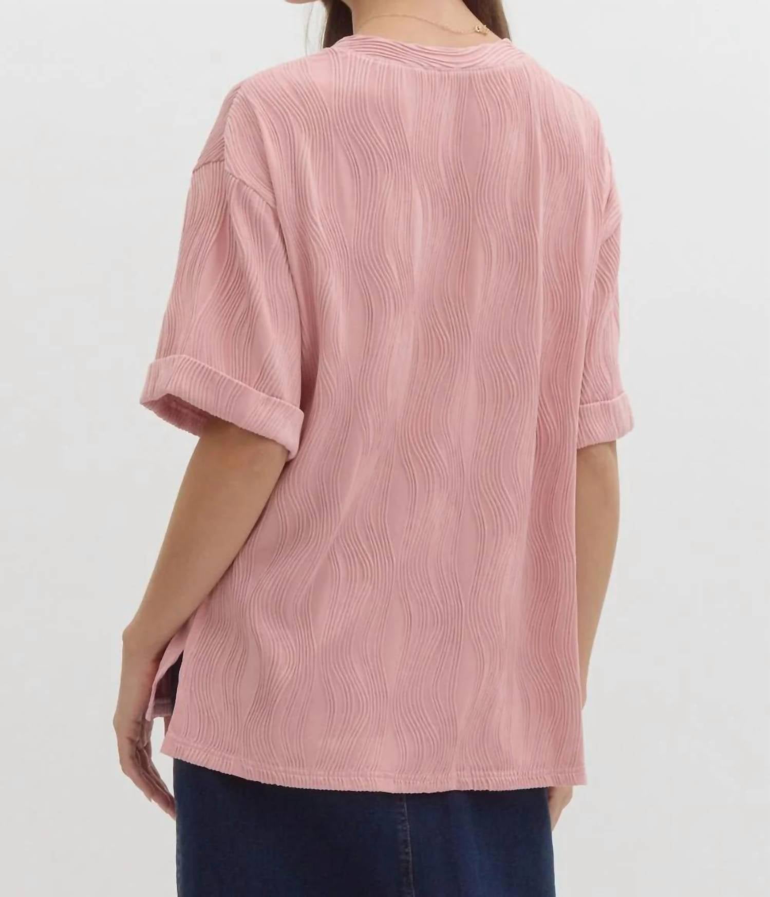 Entro - Wave Textured Short Sleeve Top