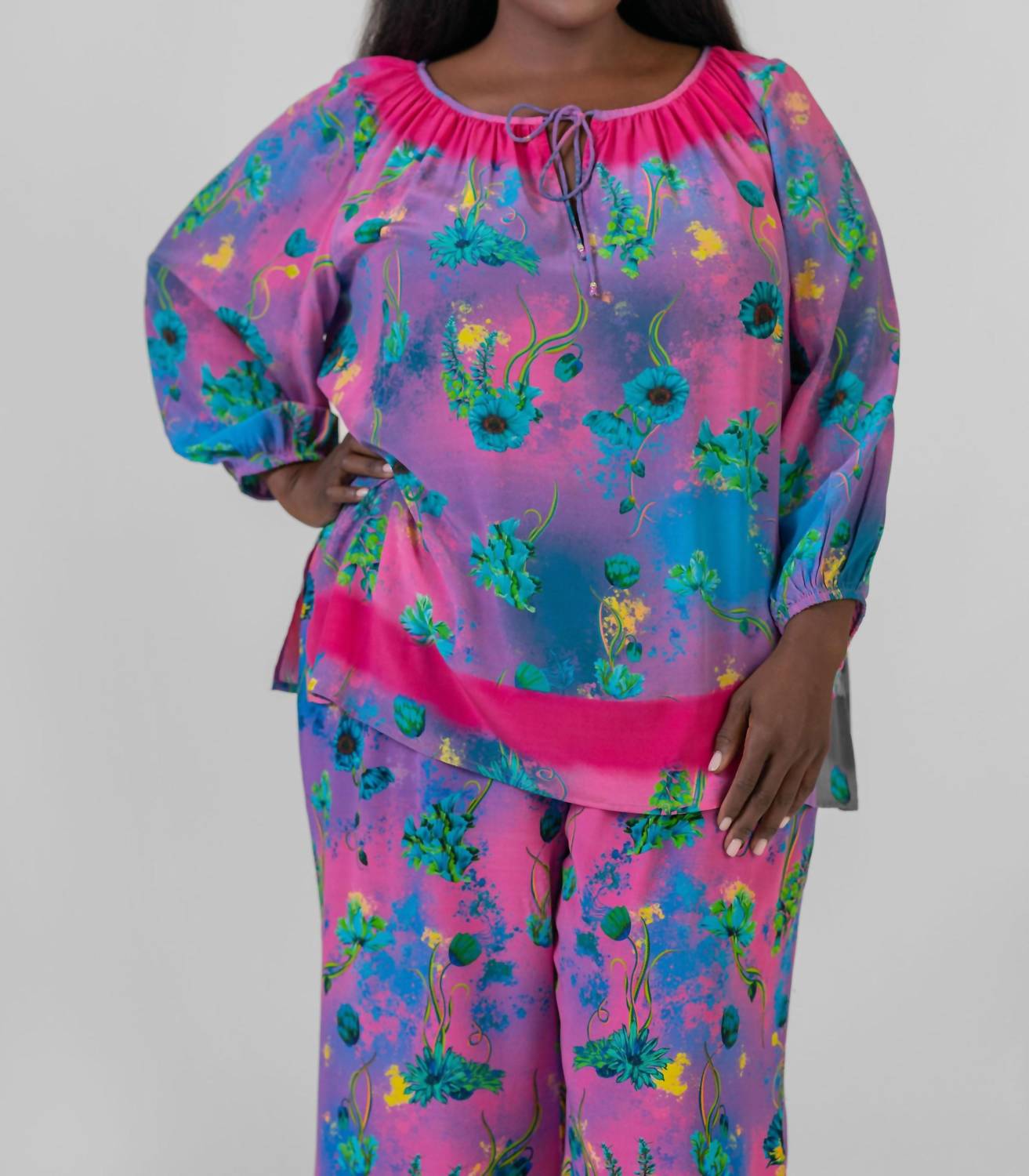 La Fuori - Floral Long Sleeve Top