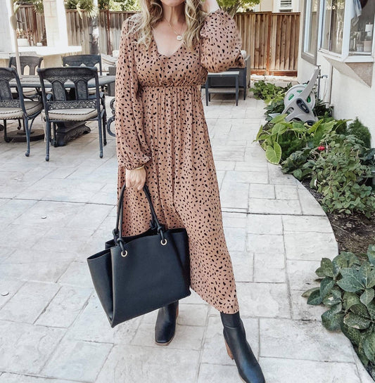 Gilli - Abstract Side Cut Out V-neck Midi Dress