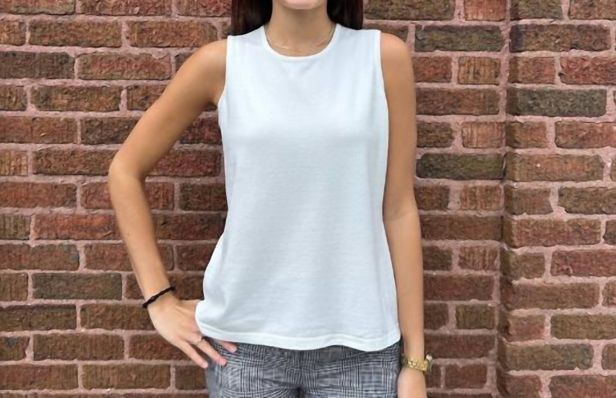 J'Envie/Eli - Sleeveless Knit Crew Tank Top