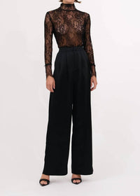 Nonchalant Label - Mary Lace Top