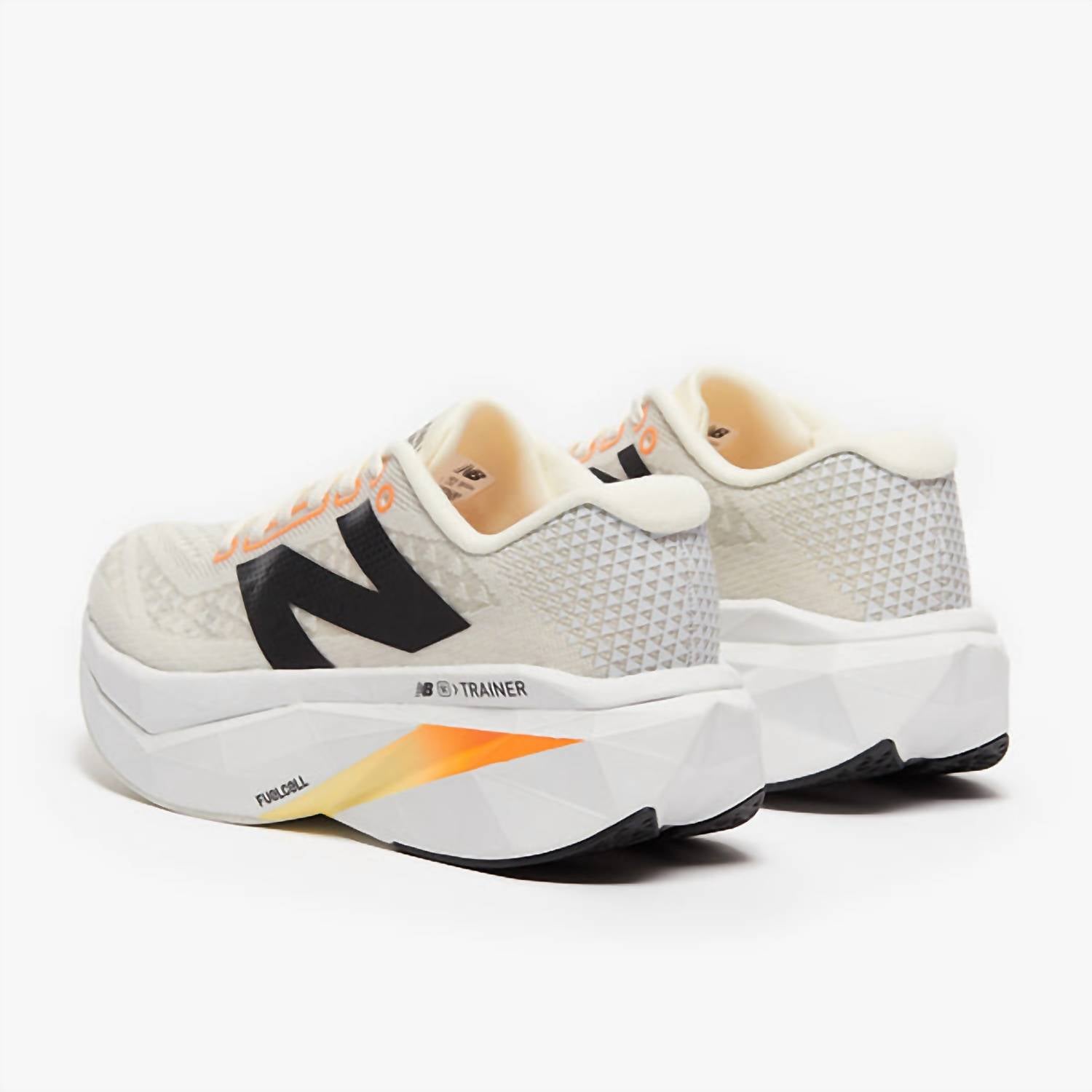 New Balance - Women's Fuelcell Supercomp Trainer V3 Shoe