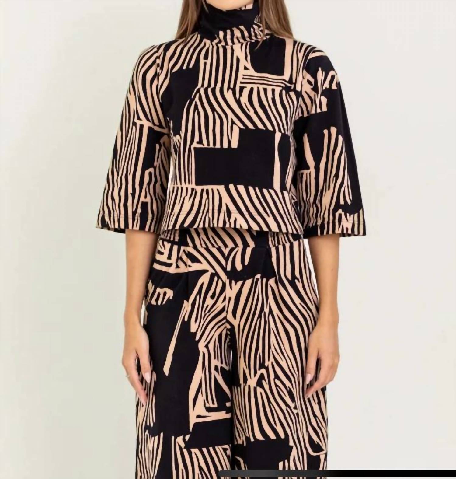 Bel Kazan - Batna Mock Neck Top