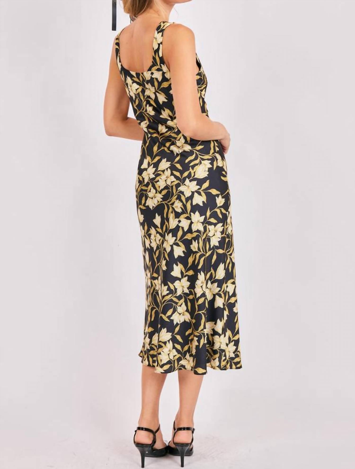 Sadie & Sage - Gala Cowl Neck Floral Dress