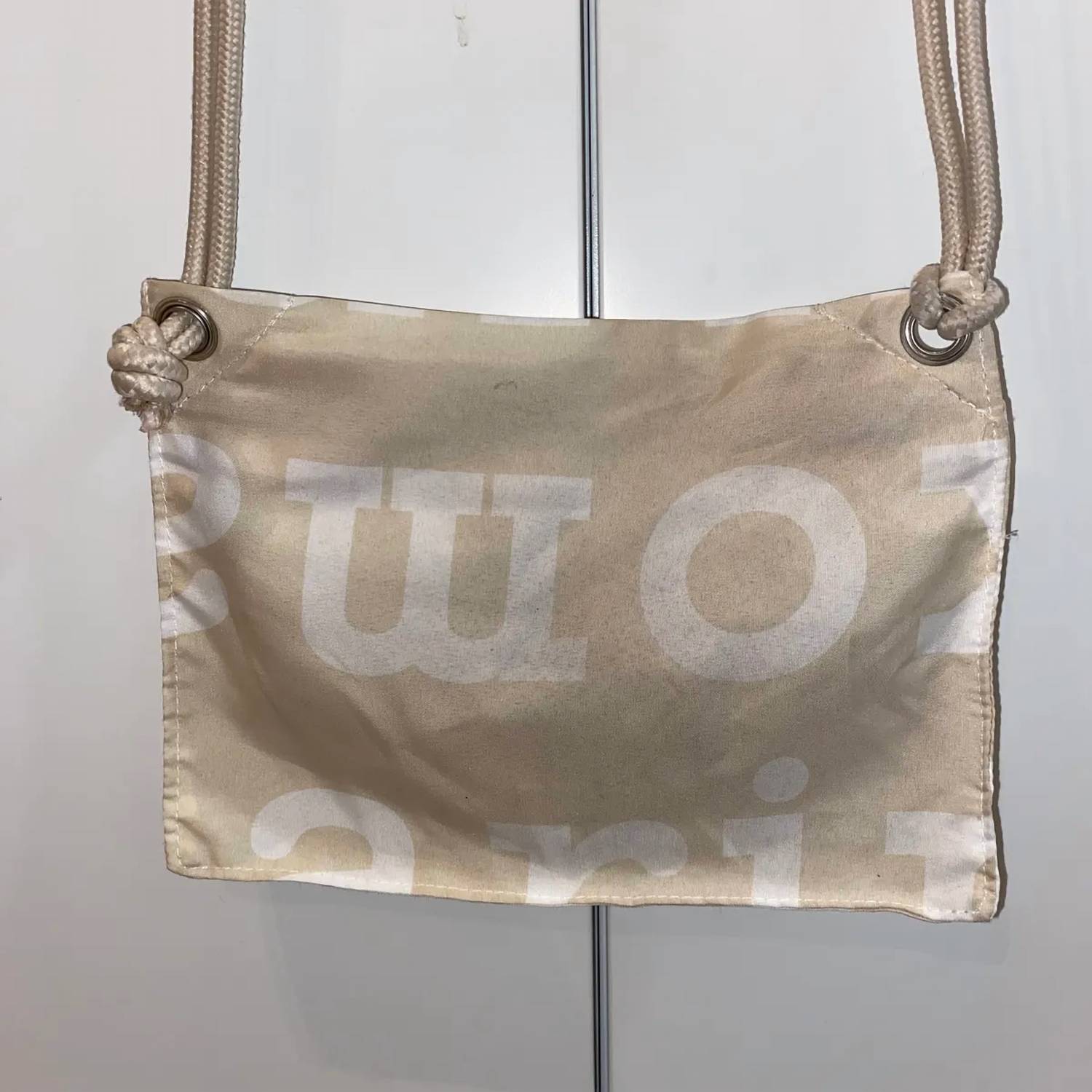 Marimekko Women's Smart Travel Bag in oyster beige ecru - women's bag - view 4