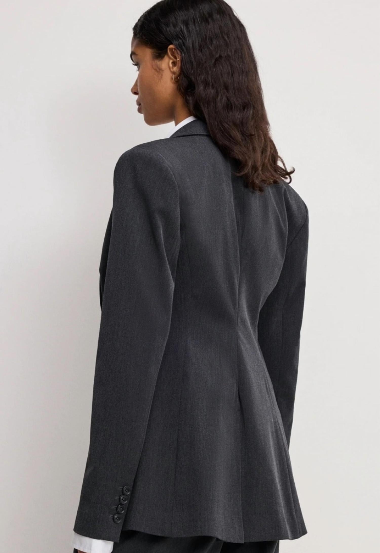 Good American - Sculpted Blazer