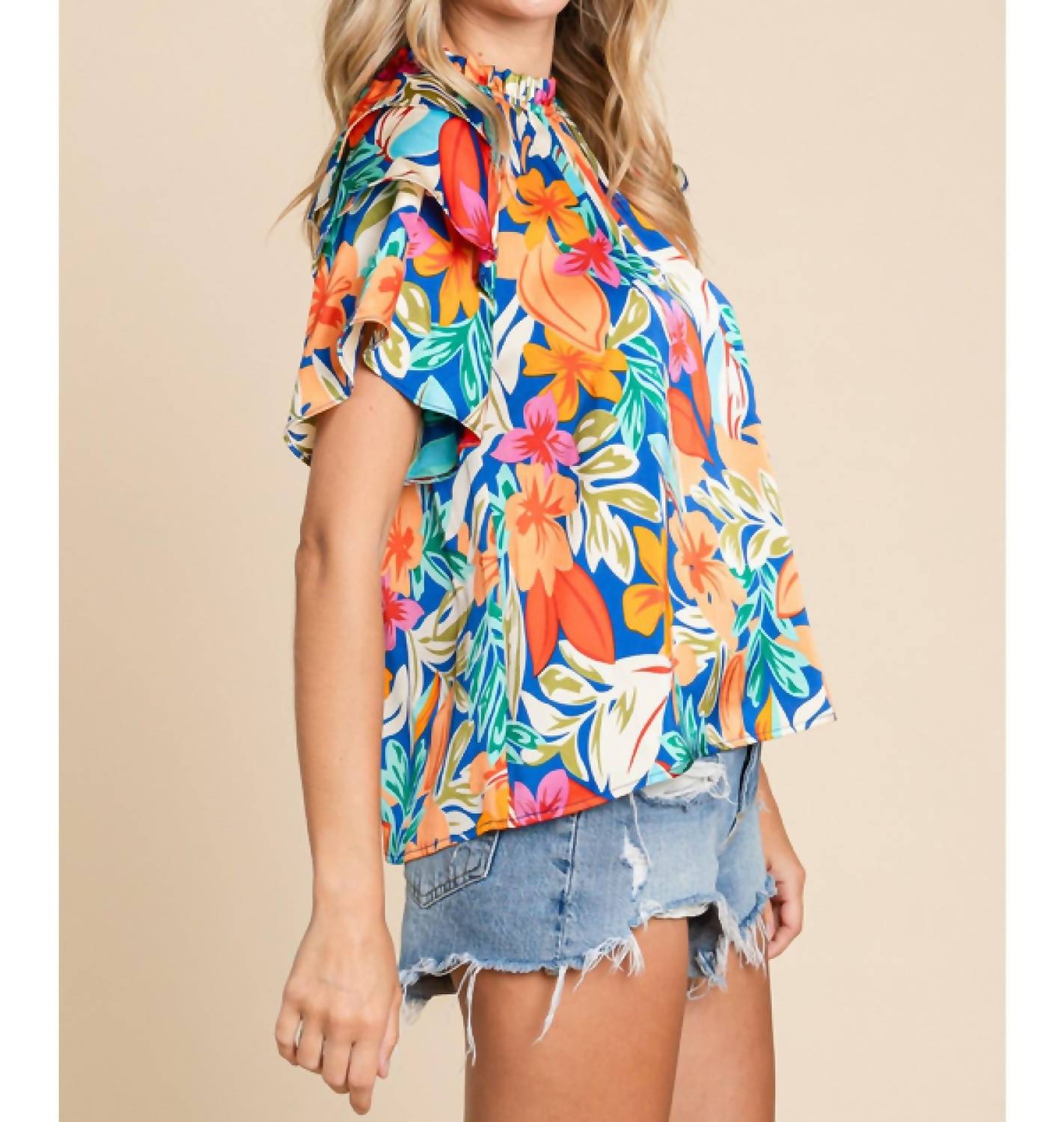 Jodifl - Tropical Floral Print Ruffled Sleeve Top