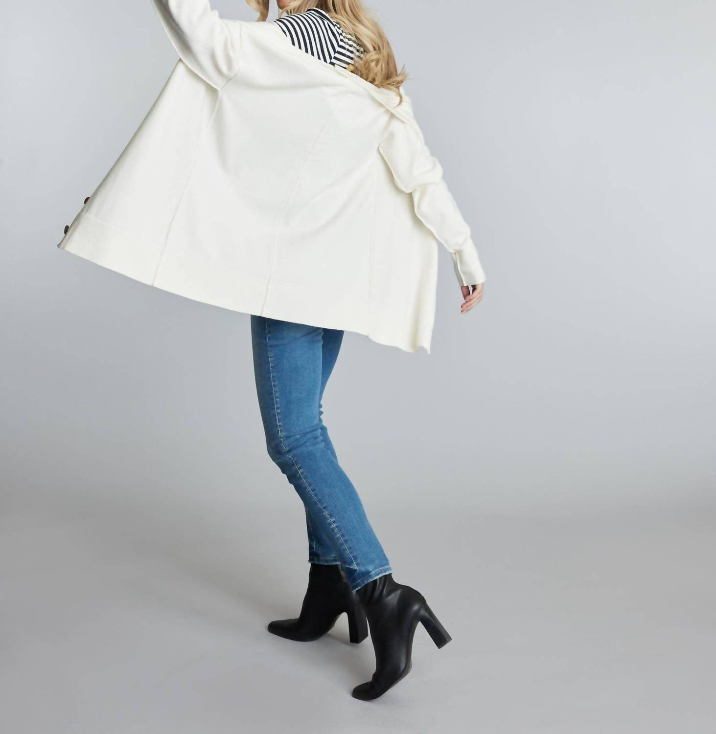 Downeast - Classic Long Sleeve Cardigan