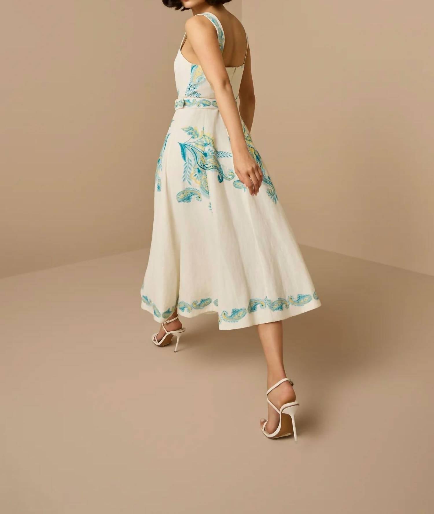 Hemant & Nandita - Midi Dress With Bucket Belt