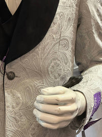 MAZARI Bow Tie Tuxedo 3 Piece Set in silver - men's jacket - detail view