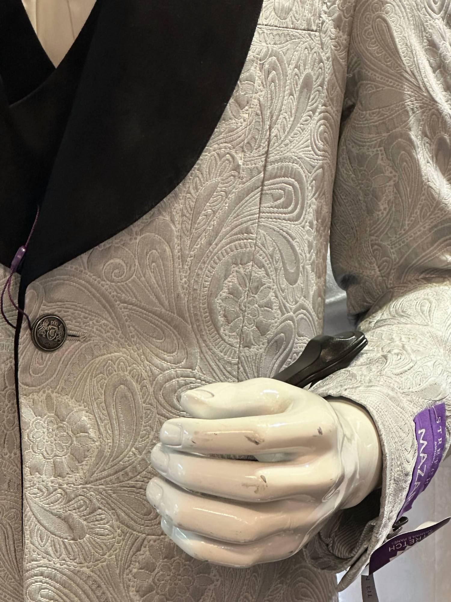 MAZARI Bow Tie Tuxedo 3 Piece Set in silver - men's jacket - detail view