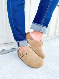 Mia - Women's Quest Clog