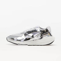 Adidas - Women's Ultraboost 22 Sneaker