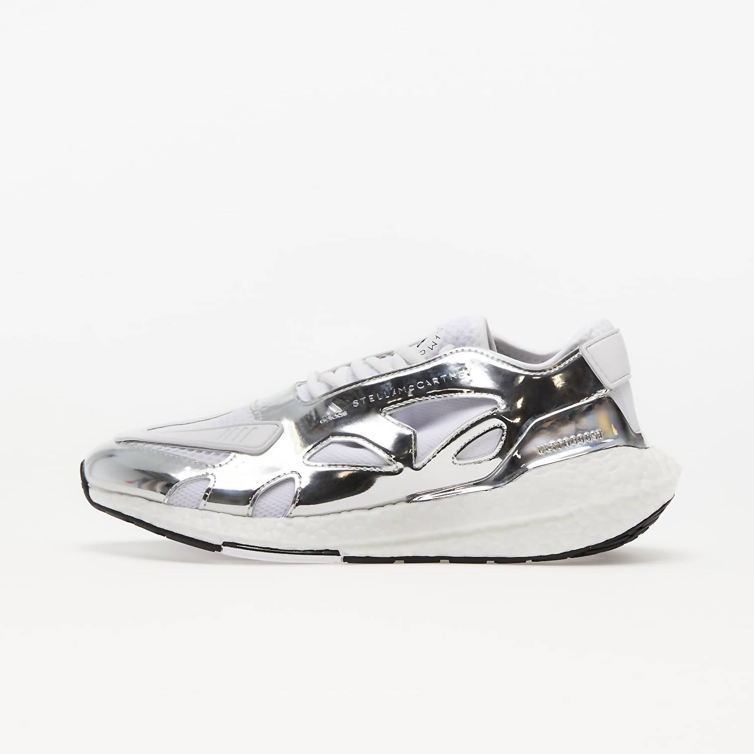 Adidas - Women's Ultraboost 22 Sneaker