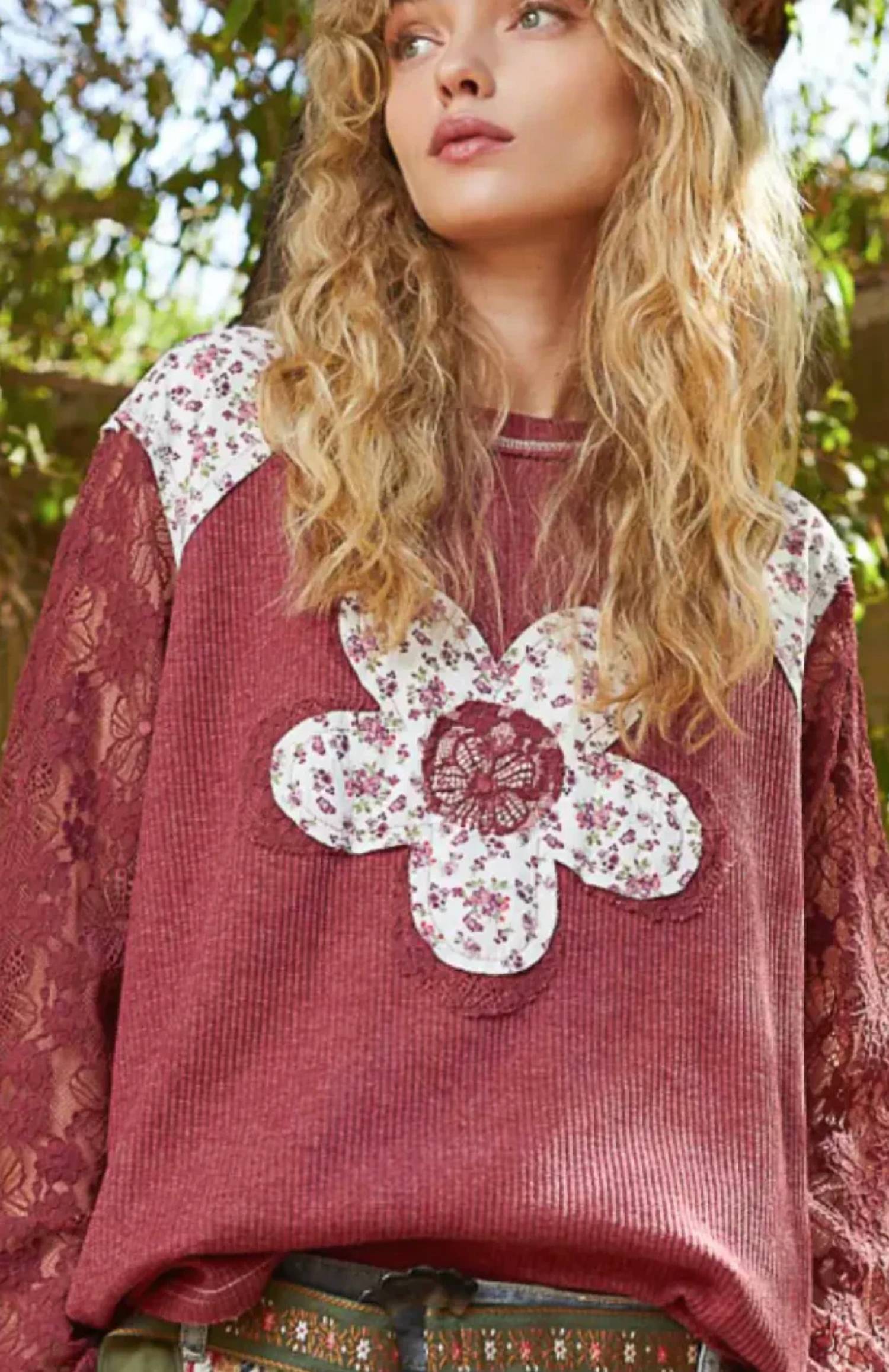 Pol - Larissa Lace Blossom Top