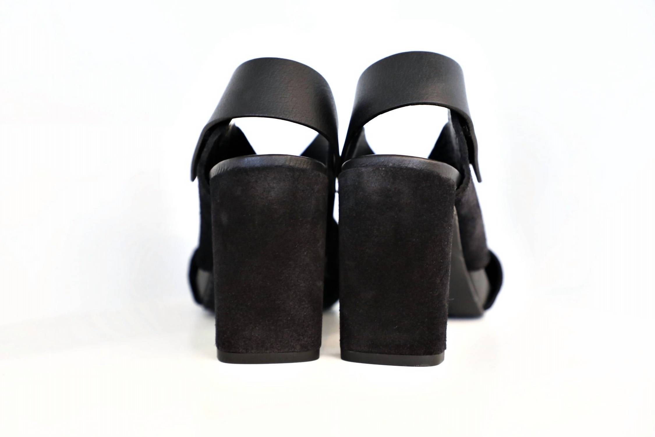 Pedro Garcia - Nedra Heels