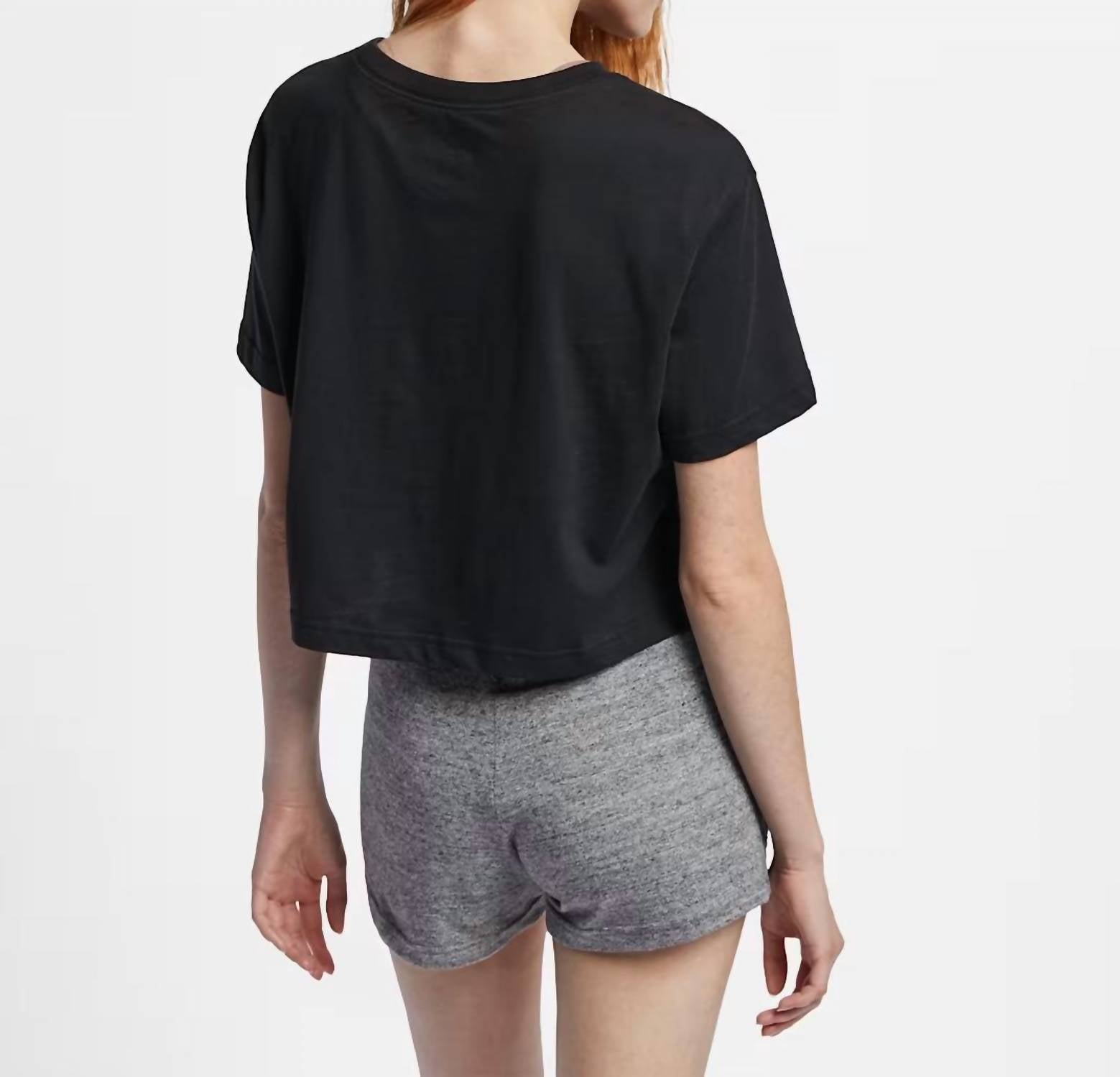 Nike - Sportswear Essential Crop Top