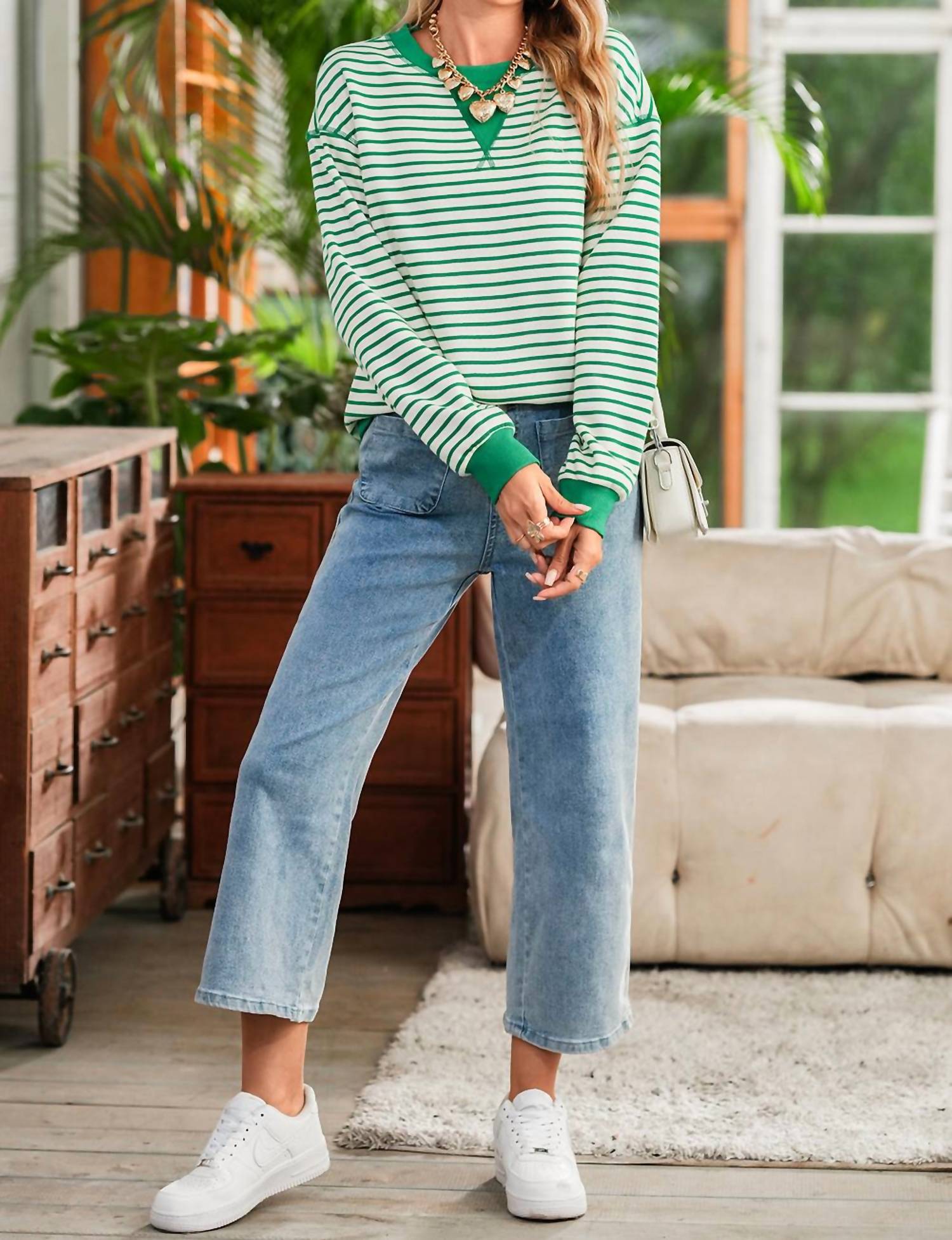 Shewin - Women's Striped Crewneck Sweatshirt