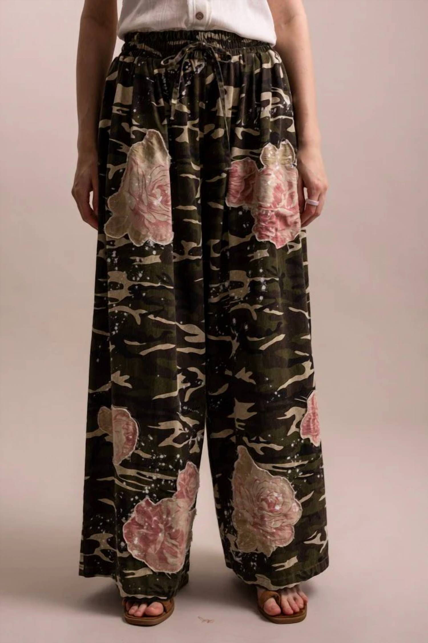 Blue Velvet - Flower Patchwork Elastic Waist Wide Leg Camo Pants