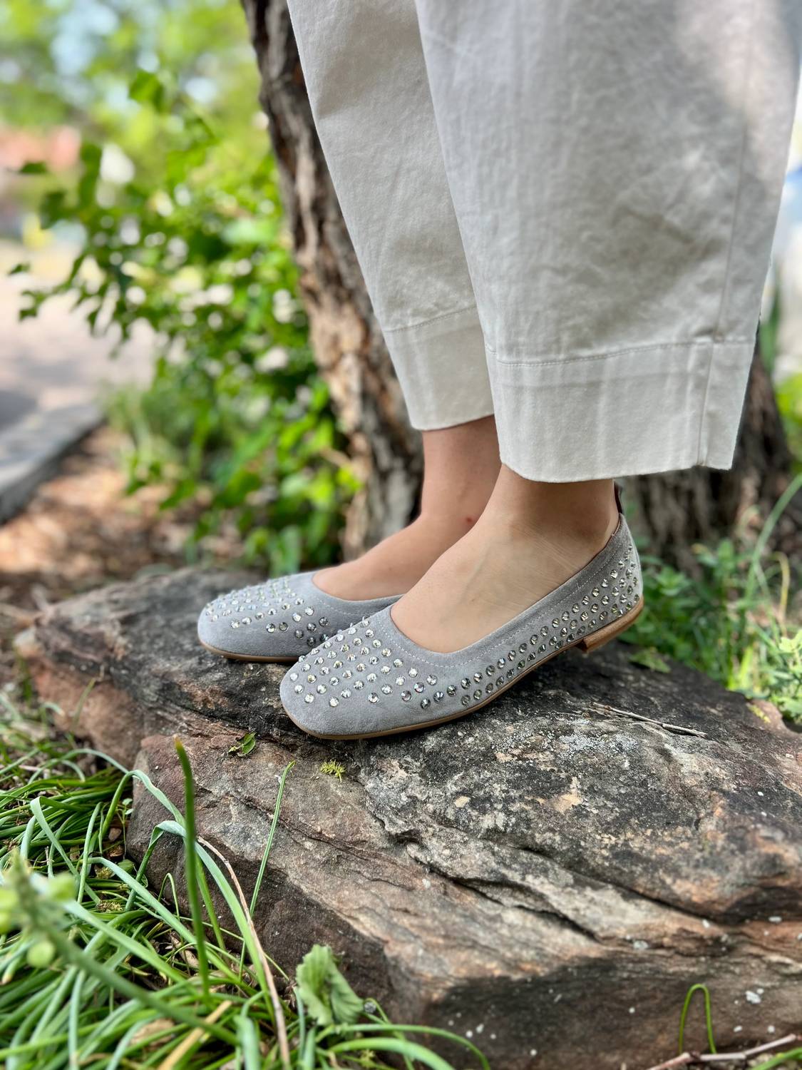 Homers - Women's Kala Suede Ballet Flats