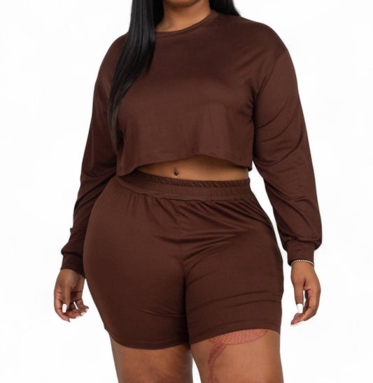 Up Clothing - PLUS SIZE CROP TOP AND SHORTS SET