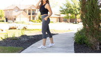 Julia Rose - Dani Capri Leggings With Pockets