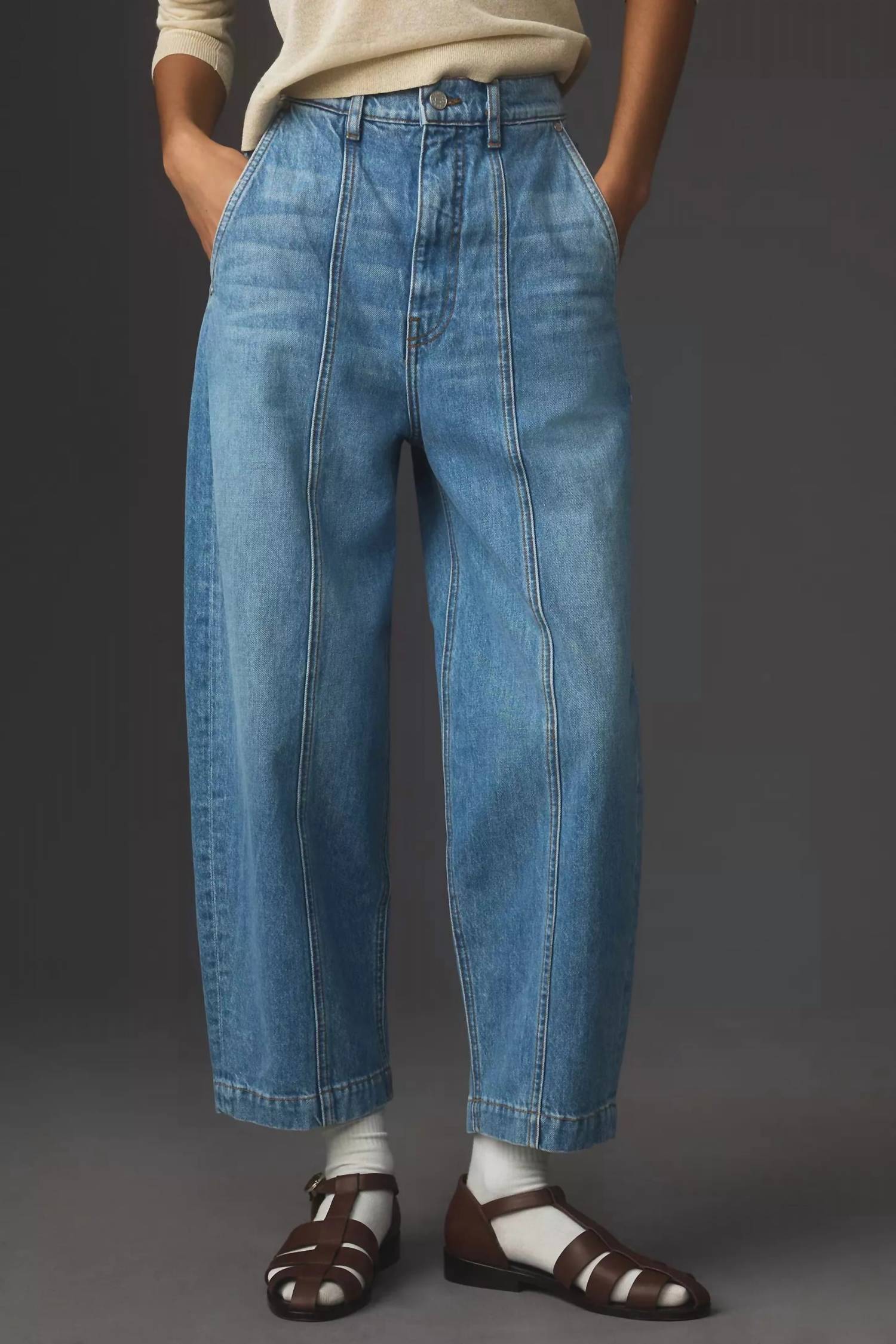 Self Contrast - Sol Barrel Jeans