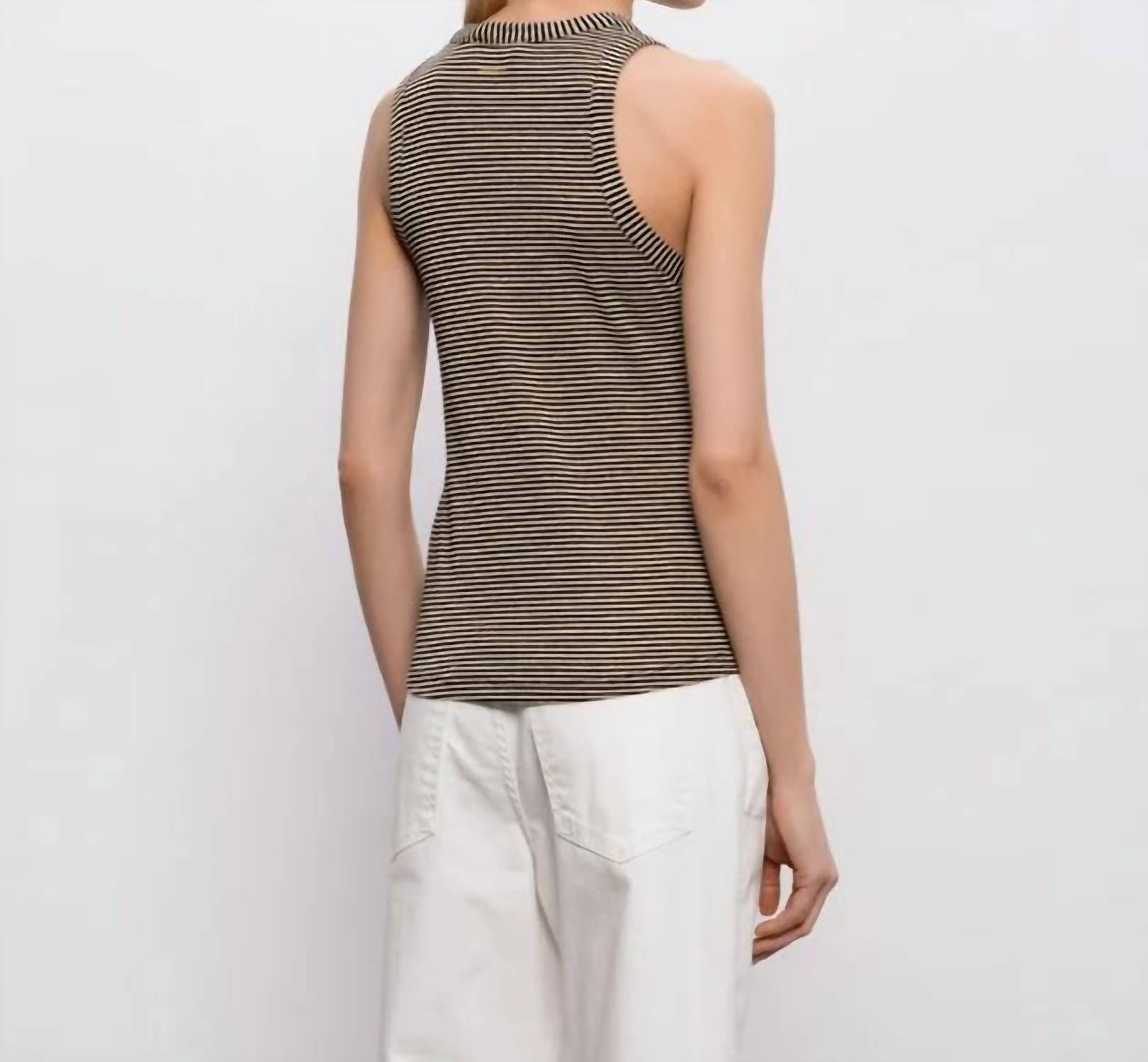 Momoni - Genipa T-shirt