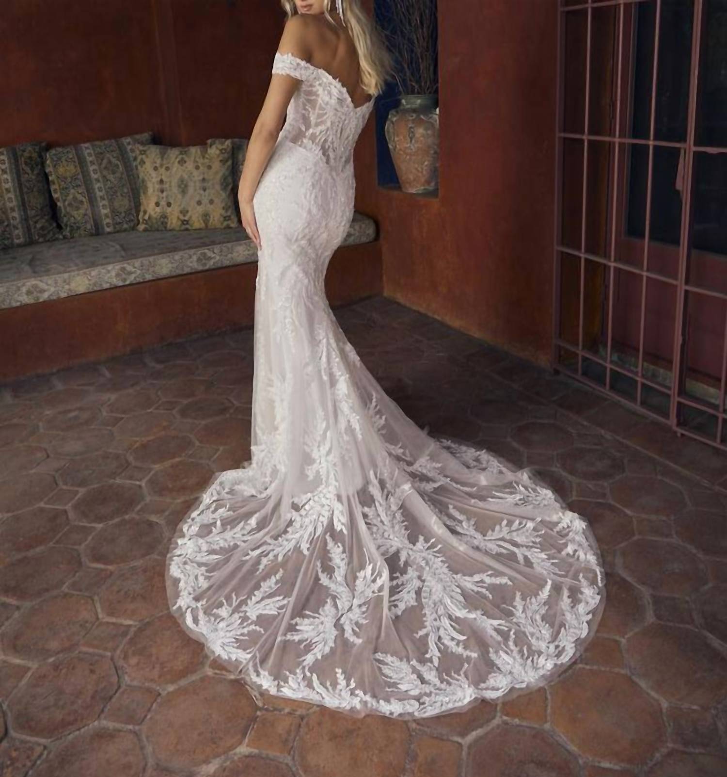 Casablanca - Rochelle Wedding Gown