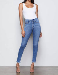 Good American - Petite Skinny Jeans