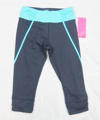 Betsey Johnson - Stretch Fit Cropped Workout Capri Pants