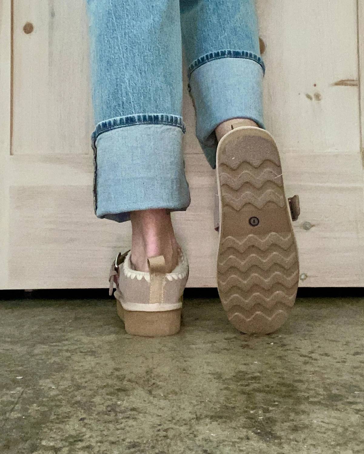 Vintage Havana - Women's Suede Wedged Shoe