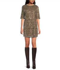 Elan - Round Neck Short Sleeve Shift Dress