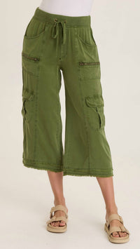 Wearables - Bavo Classic Cargo Gaucho Crop Pant