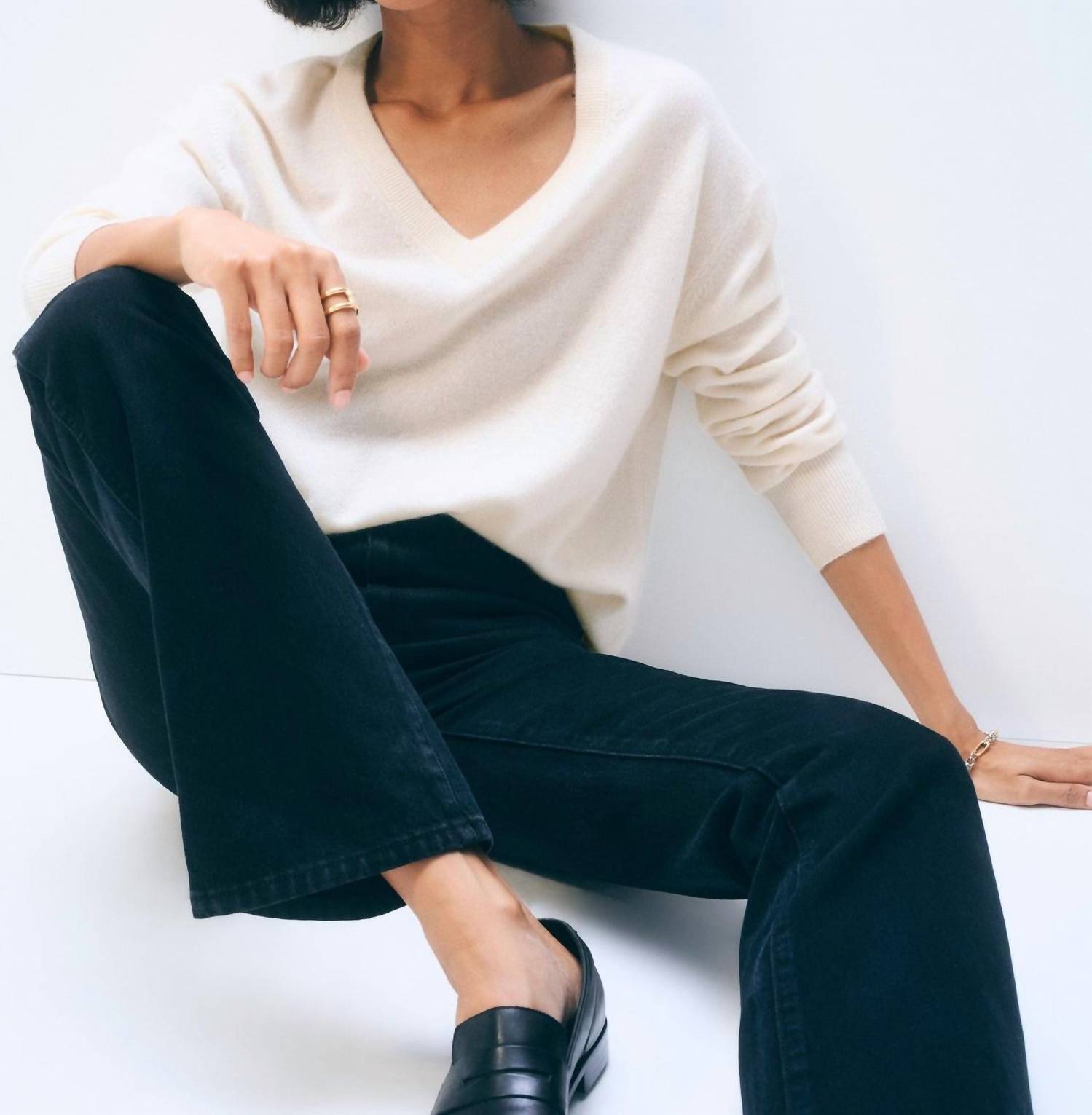 White + Warren - Rib Trim V-no Sweater