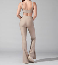 HEROINE SPORT Harlow Luxurious Bra in taupe - women's intimate - detail view