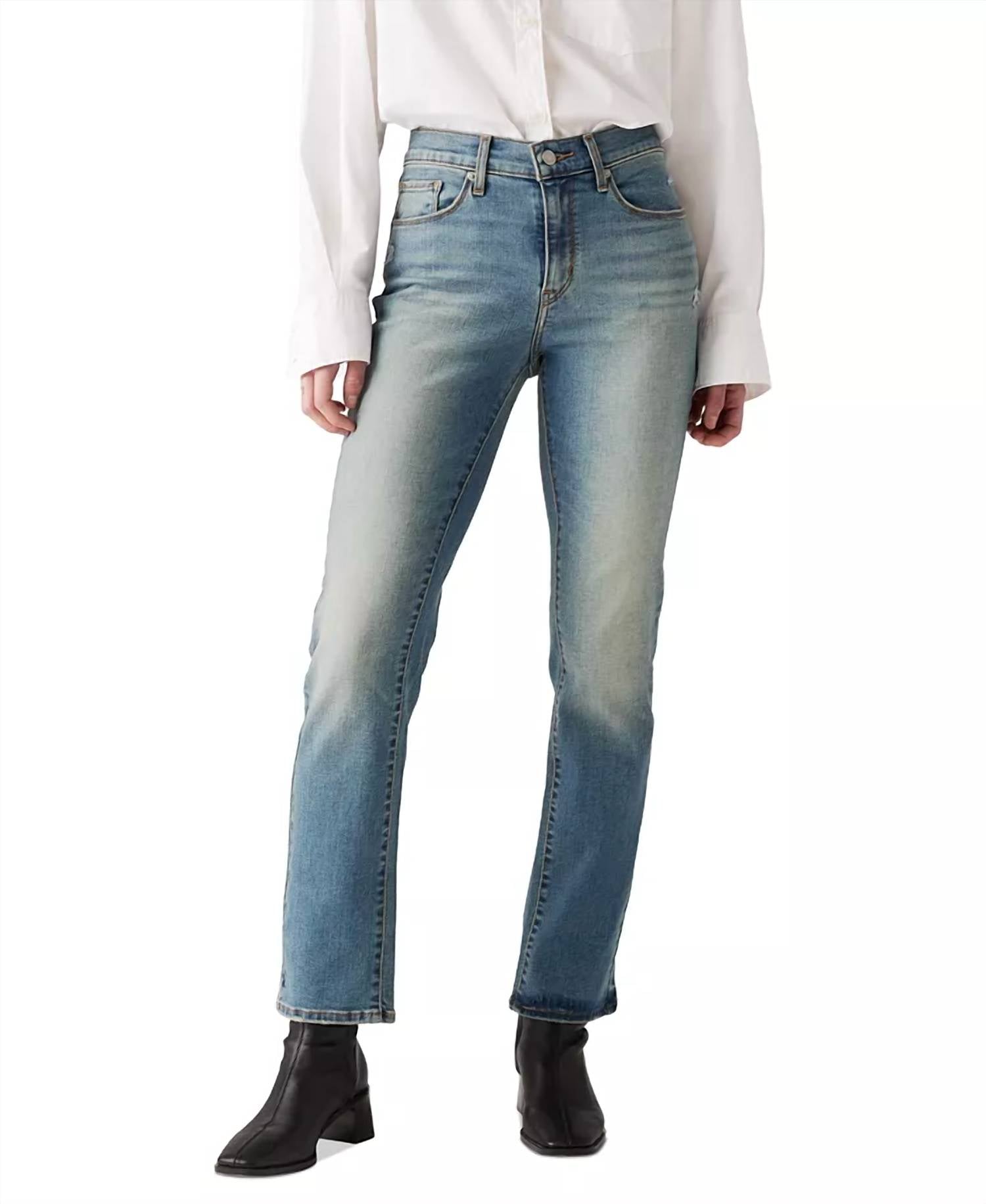 Levi'S - Classic Mid Rise Straight Leg Jeans